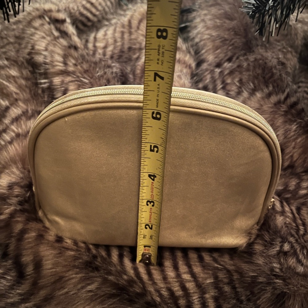 CHANEL Beauty Cosmetic Bag NWOT - Picture 6 of 8